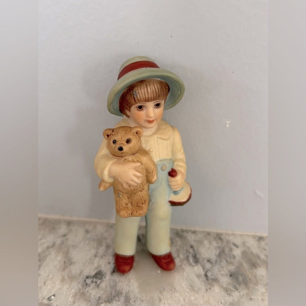 Vintage Jan Hagara Jimmy Bell Figurine